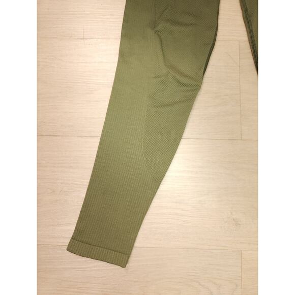 PINK Active Size S “I Am Strong” Olive Green Seamless High-Waisted Leggings - Picture 13 of 13